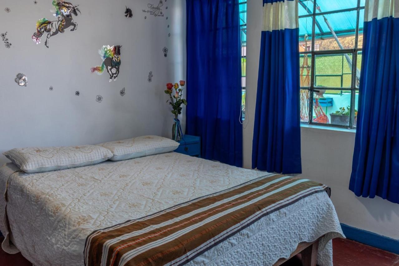 Posada Azul クスコ エクステリア 写真