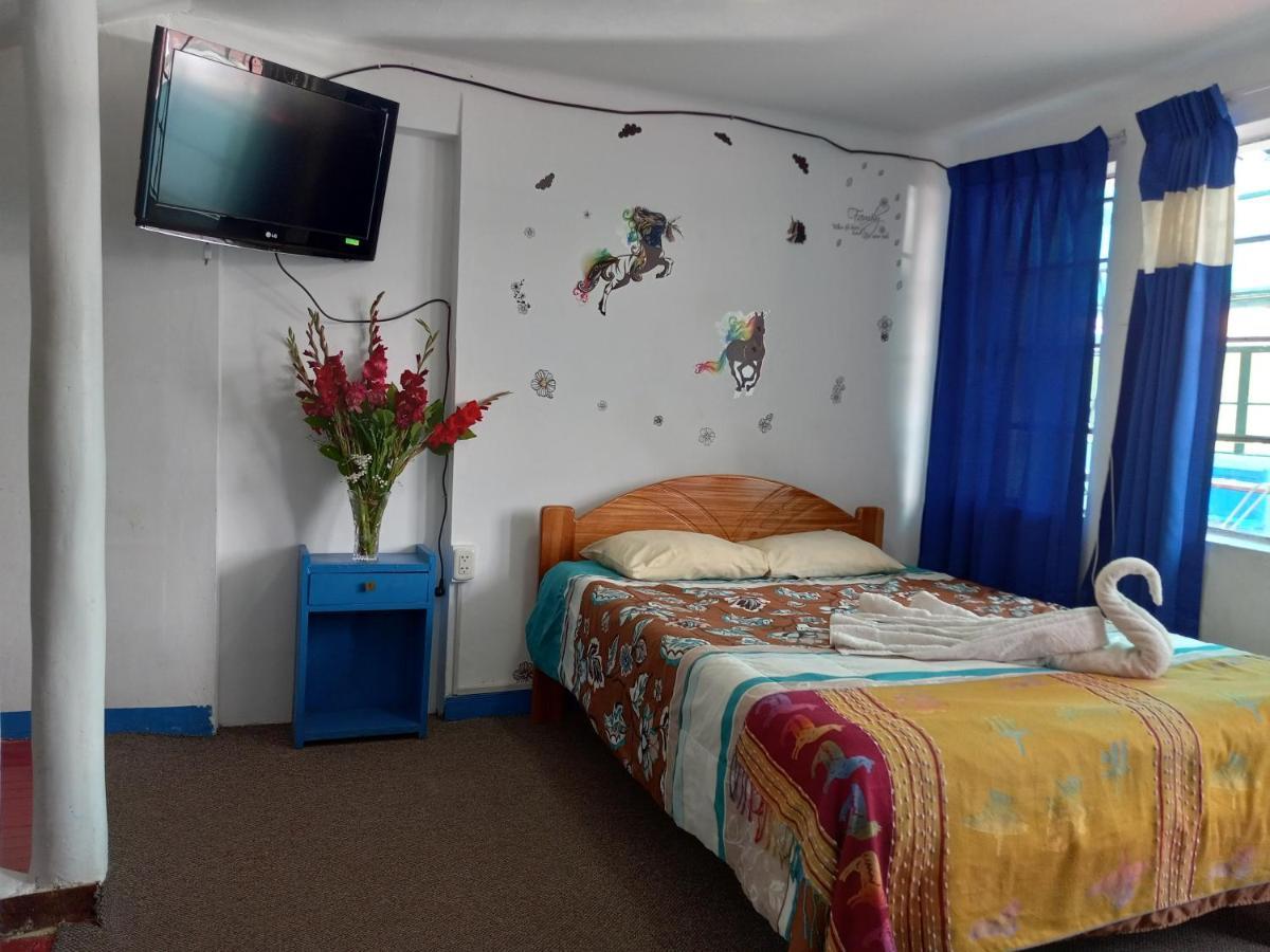 Posada Azul クスコ エクステリア 写真