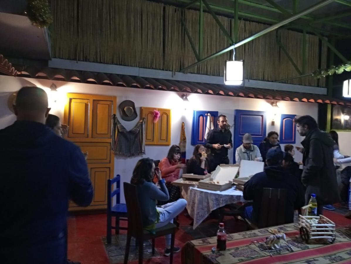 Posada Azul クスコ エクステリア 写真