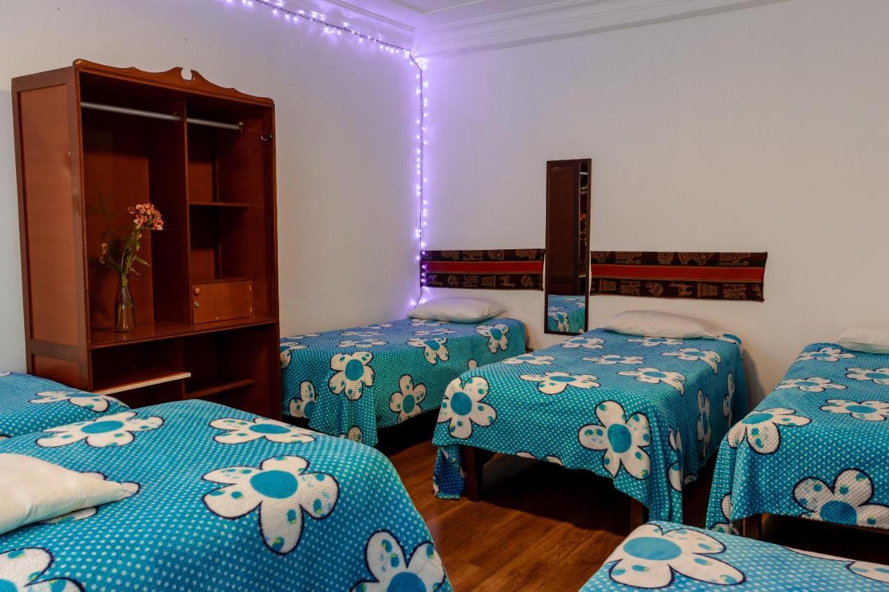Posada Azul クスコ エクステリア 写真